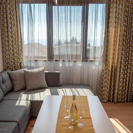 Bright One Bedroom With Parking Space * Varna