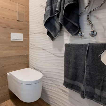 Bright One Bedroom With Parking Space Apartment Varna